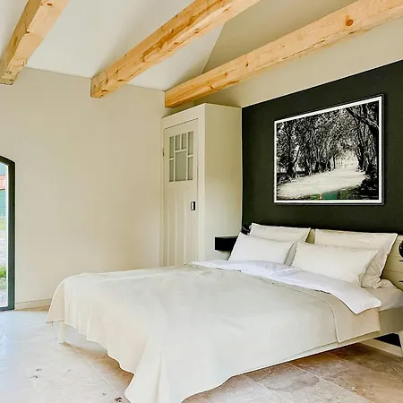 Casa vacanze Aesthetic Meets History In The Renovated Stable *